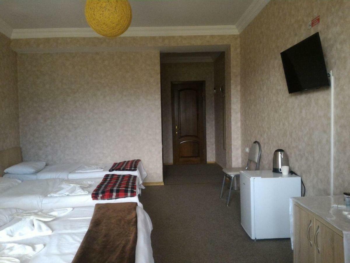 7 Star Bed and Breakfast Tbilisi Buitenkant foto